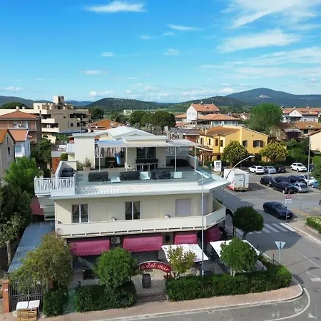 Del Lago Hotel